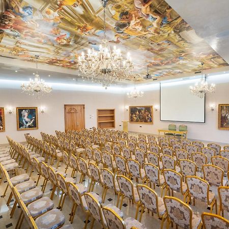 Prezident Palace Belgrade - Adults Only Esterno foto